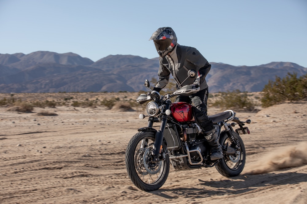 2024-triumph-scrambler-1200-x-off-roading 2024 Triumph Scrambler 1200 X off-roading