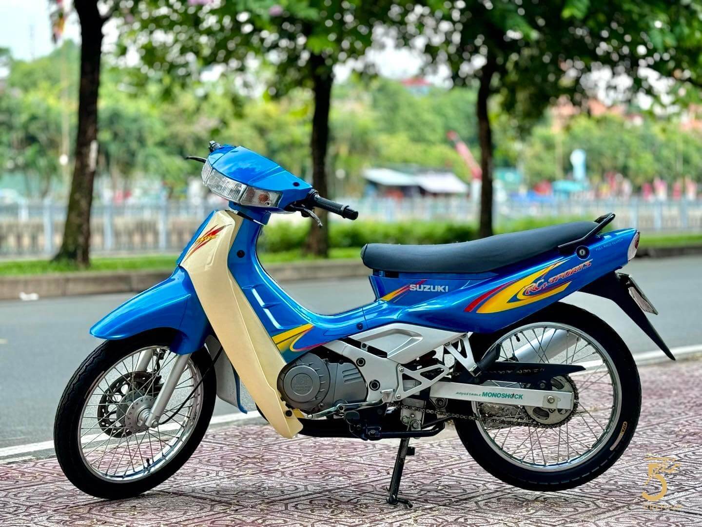 cac-dong-xe-2-thi-cua-suzuki-co-dong-co-manh-me Các dòng xe của Suzuki có động cơ mạnh mẽ