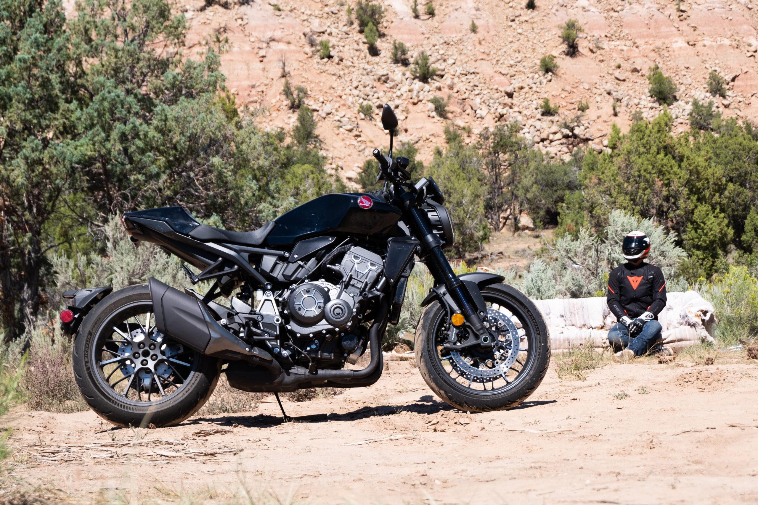 cb1000r-2022-1