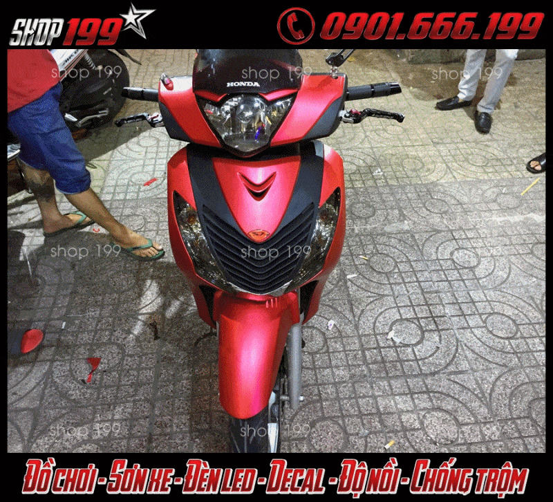 dan-xe-sh-mau-nao-dep-va-hop-voi-tuoi-menh-gi-theo-phong-thuy-2 Xe Honda SH dán keo đổi màu hợp mệnh