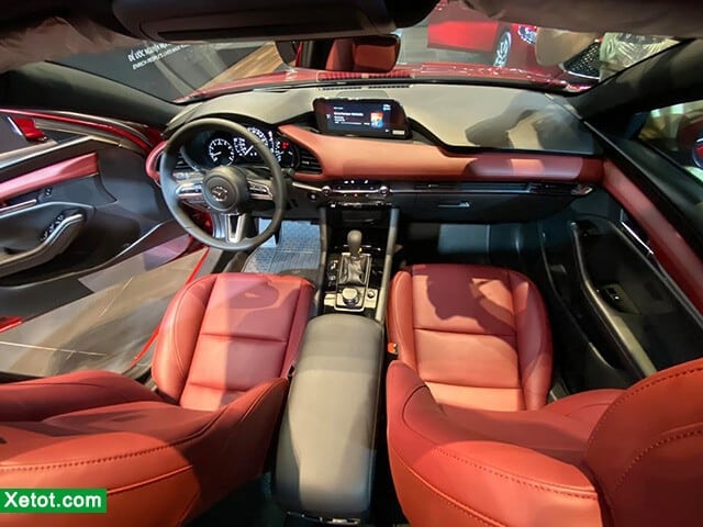 gia-xe-allnew-mazda3-sedan-1-5-luxury-8 Giá xe Allnew Mazda3 Sedan 1.5 Luxury