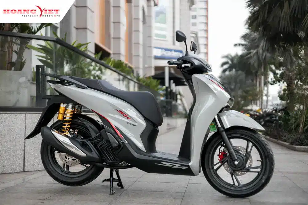 gia-xe-sh-125i-2022-lan-banh giá xe SH125i/160i tháng 01/2025