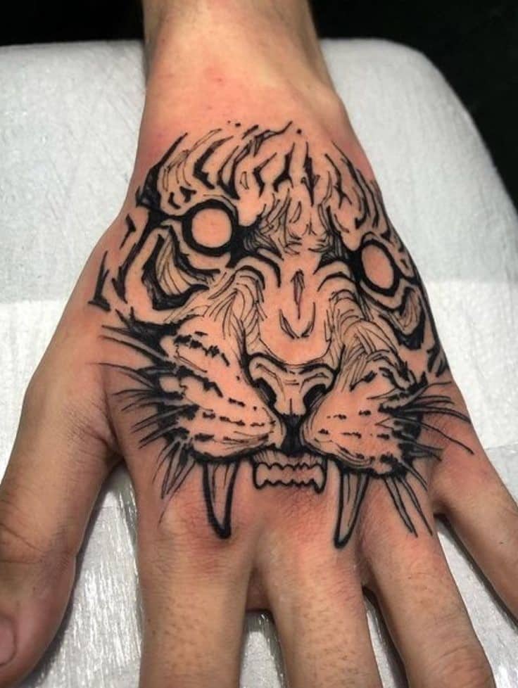 hinh-tattoo-dau-ho-nghe-thuat-tren-tay hình tattoo đầu hổ nghệ thuật trên tay