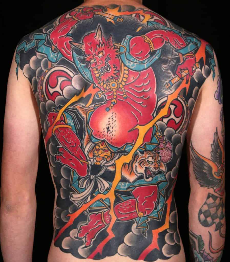 hinh-xam-nhat-co-yakuza-toan-bo-lung hình xăm nhật cổ yakuza