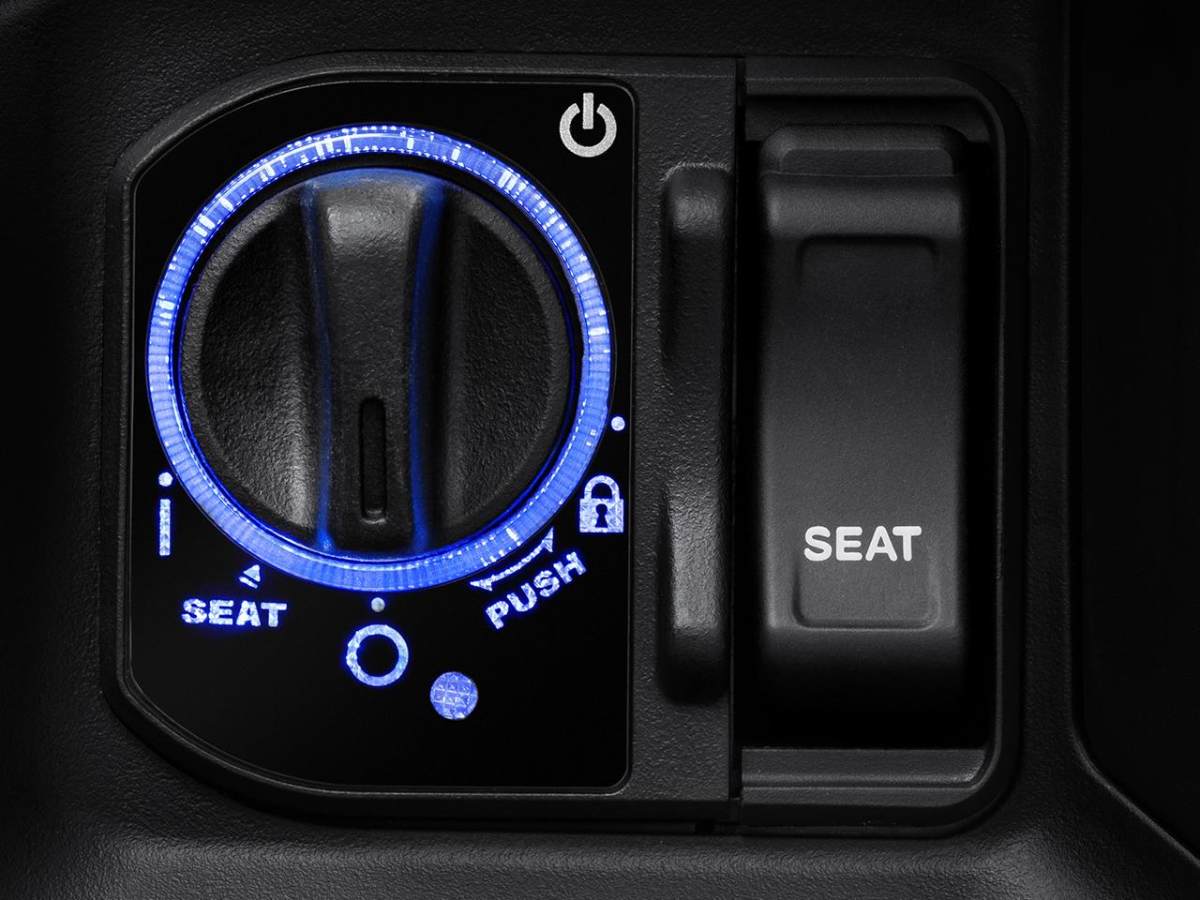 honda-winner-x-2024-4-1-1 Hệ thống Smart key sang trọng và an toàn.