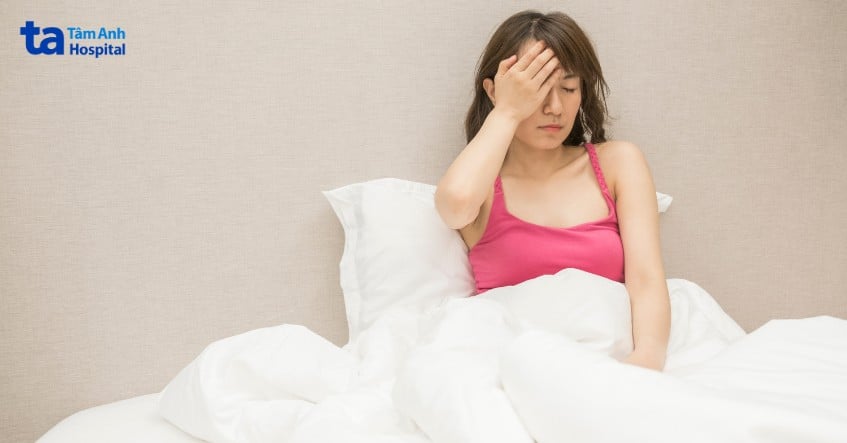 mat-ngu-lam-co-giat-mi-mat-trai mất ngủ làm co giật mí mắt trái