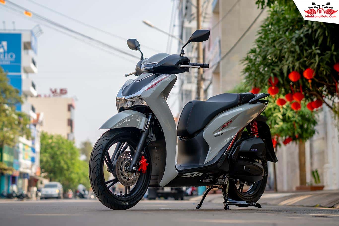 mua-xe-sh-tra-gop-tai-ha-noi-1 Honda SH160i màu xám xi măng