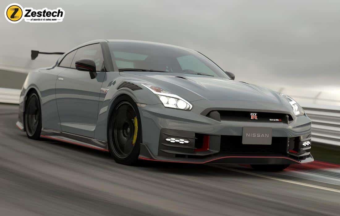 nissan-gtr-r35-gia-bao-nhieu-1 Nissan GTR R35 được sản xuất vào năm 2007 và có giá khởi điểm từ 2,6 tỷ đồng