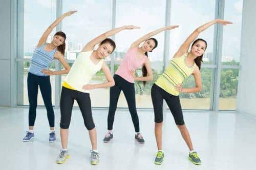 tap-aerobic-1 Tập Aerobic có phải cách tốt nhất để đốt cháy mỡ bụng?