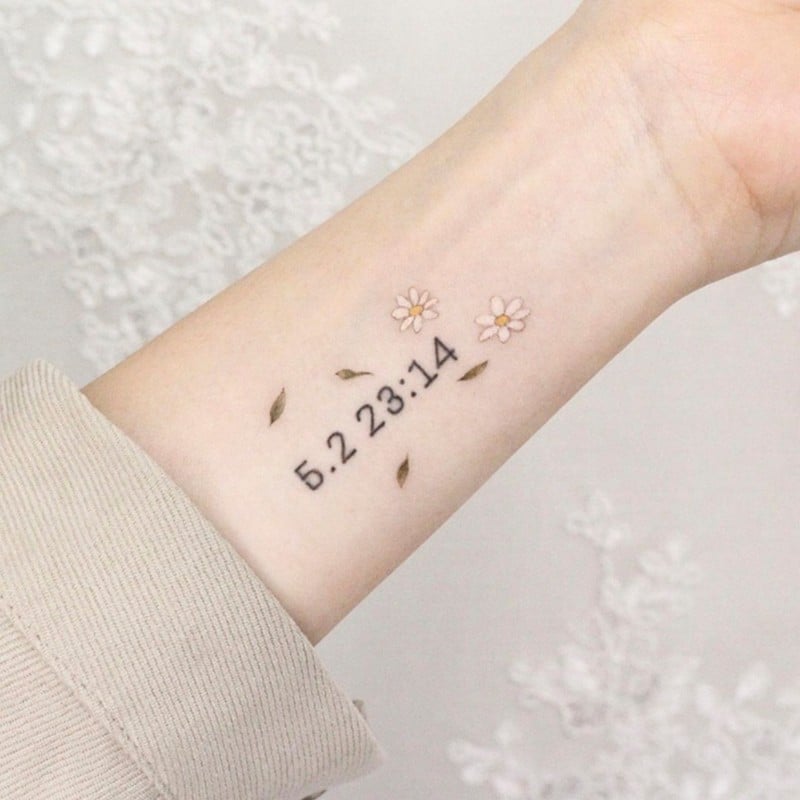 tatto3 Vài ý tưởng hình xăm mini chắc chắn không làm bạn hối hận