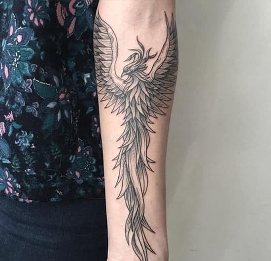 tattoo-designs-hinh-xam-phuong-hoang-den-trang-29-1 Phượng hoàng đen trắng vẫn là hình xăm mà nhiều anh em lựa chọn để xăm nhất