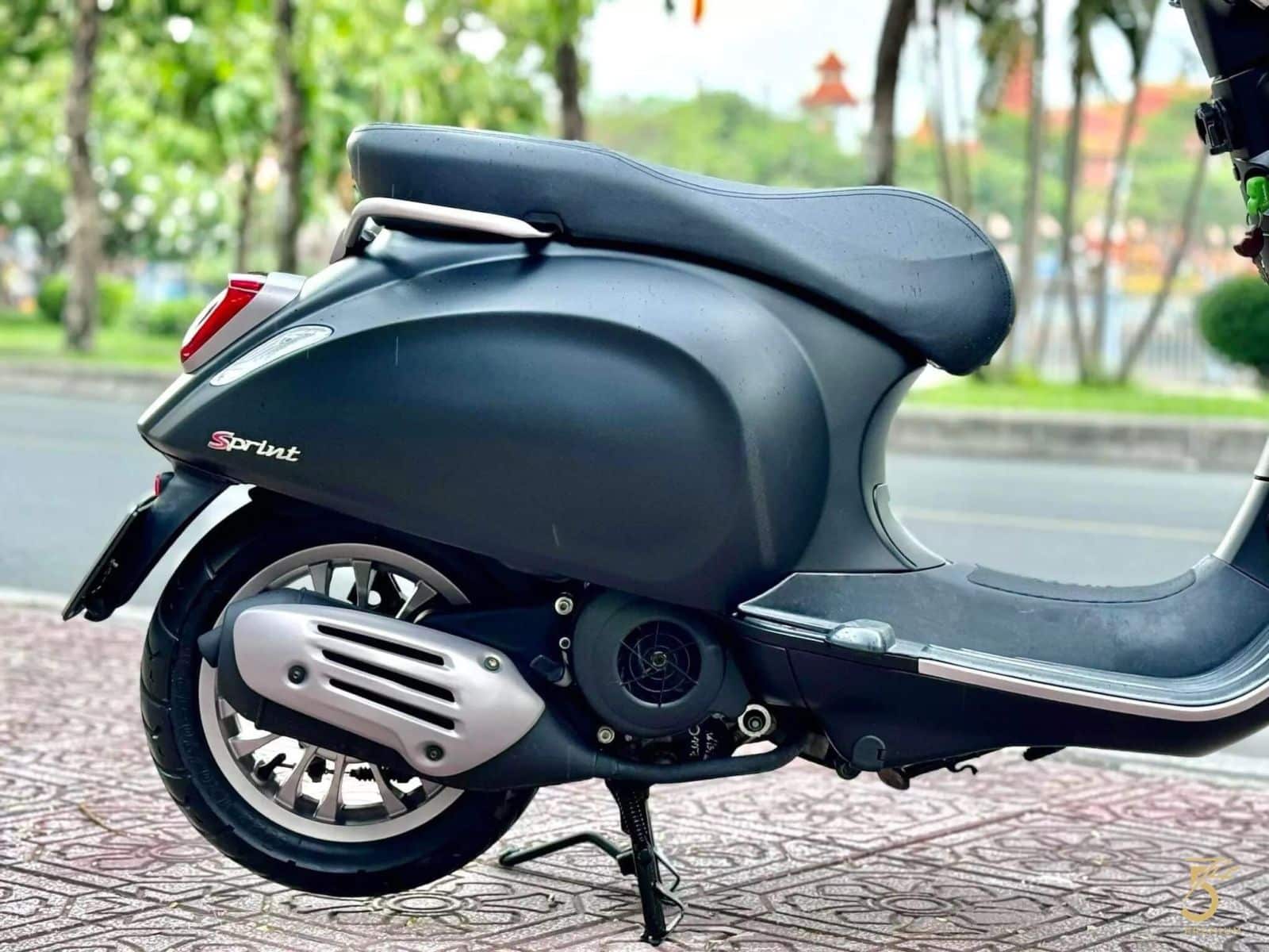 vespa-sprint-125-abs-lai-sieu-em-ai Vespa Sprint ABS lái siêu êm ái