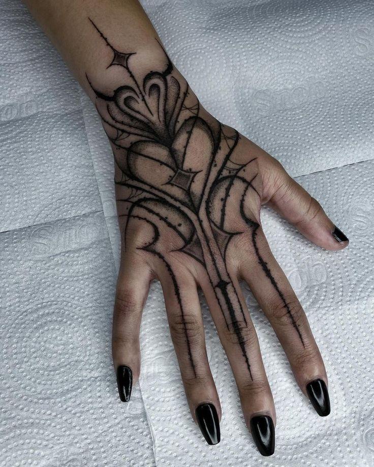 xam-ban-tay-1 ấn tượng mạnh mẽ với mẫu tattoo ở bàn tay