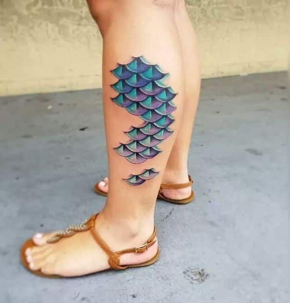 y-tuong-tattoo-mau-vay-rong-tren-bap-chan ý tưởng tattoo mẫu vảy rồng trên bắp chân